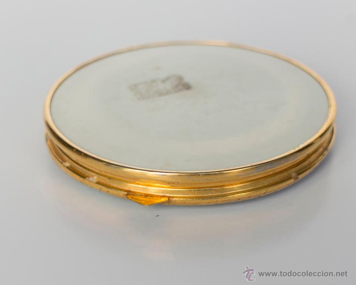 Antig&uuml;edades: POLVERA EN CELULOIDE Y METAL DORADO- 9 CM - Foto 2
