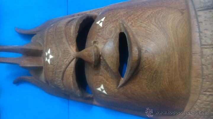 Antig&uuml;edades: MASCARA AFRICANA TALLADA A MANO - Foto 2