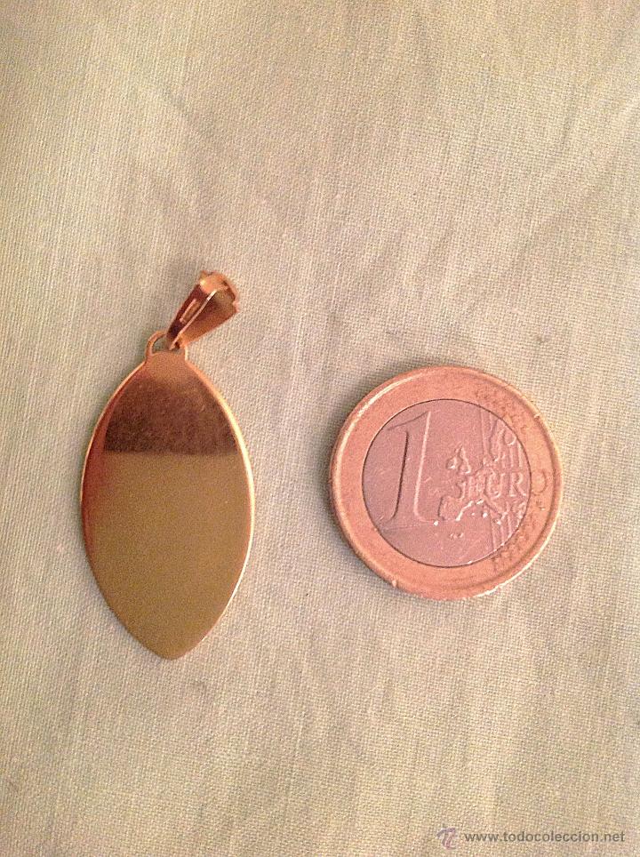 Antig&uuml;edades: Antigua Medalla Con Ba&ntilde;o De Oro - Foto 2