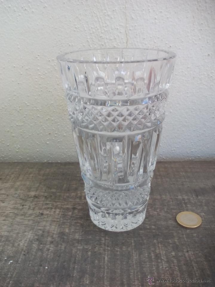 Antiquit&eacute;s: Magnifico jarr&oacute;n de cristal tallado