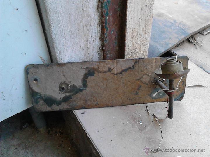 Antig&uuml;edades: aplique, con necesidad de arreglo - Foto 1