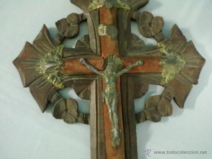 Antig&uuml;edades: BENDITERA CRISTO EN LA CRUZ - Foto 3