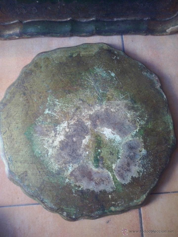 Antig&uuml;edades: atiguas bandejas de madera policromada- bandeja redonda y rectangular - Foto 4