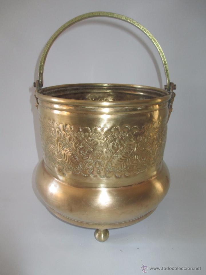Antig&uuml;edades: RECIPIENTE DE BRONCE Y LAT&Oacute;N - Foto 1