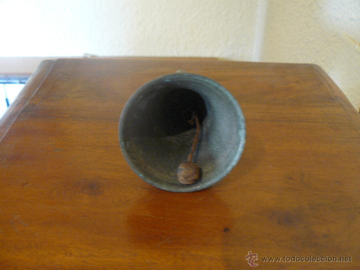 Antig&uuml;edades: ANTIGUA CAMPANA DE BRONCE - Foto 2