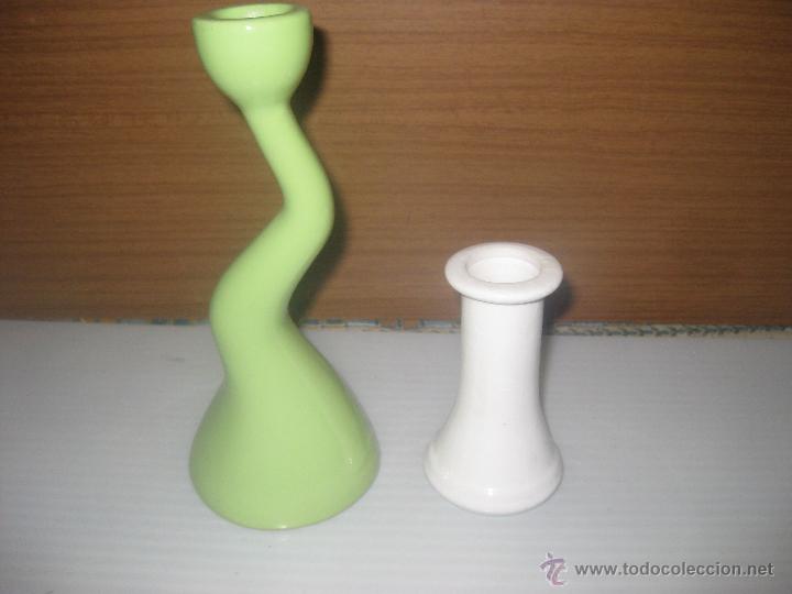 Antig&uuml;edades: 2 Portavelas o floreros Ceramicos - Foto 1
