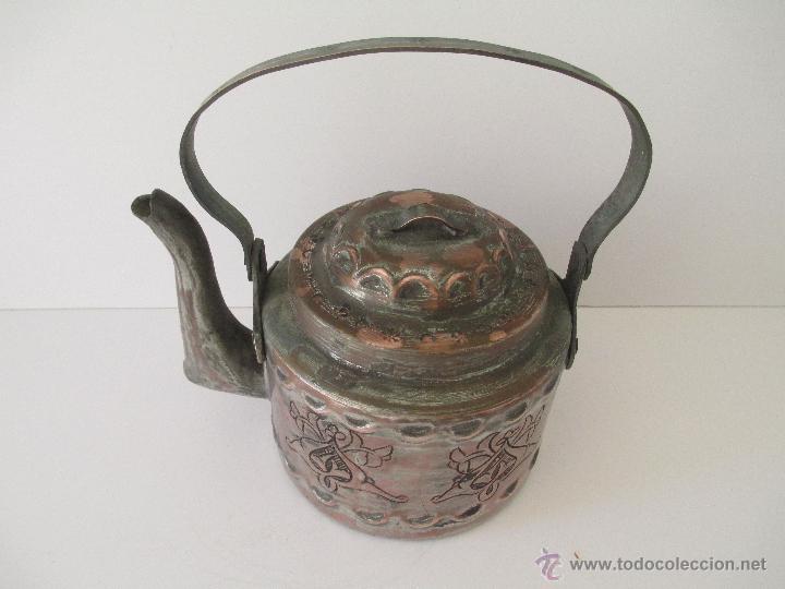 Antig&uuml;edades: TETERA DE METAL ANTIGUA - Foto 2