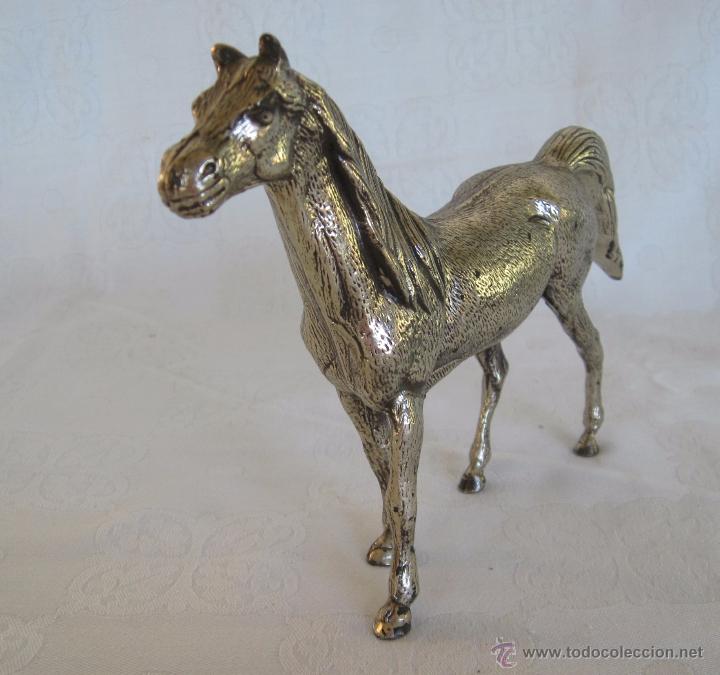 Antig&uuml;edades: Caballo metal - Foto 1