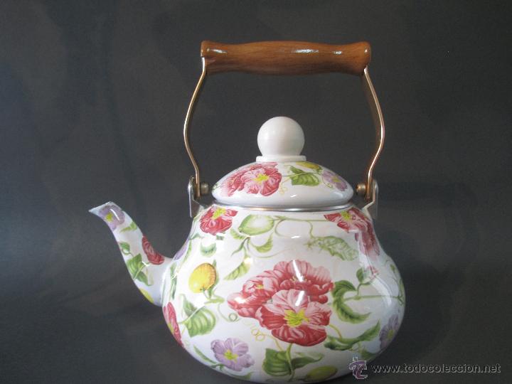 Antig&uuml;edades: CAFETERA PORCELANA Y METAL - Foto 1