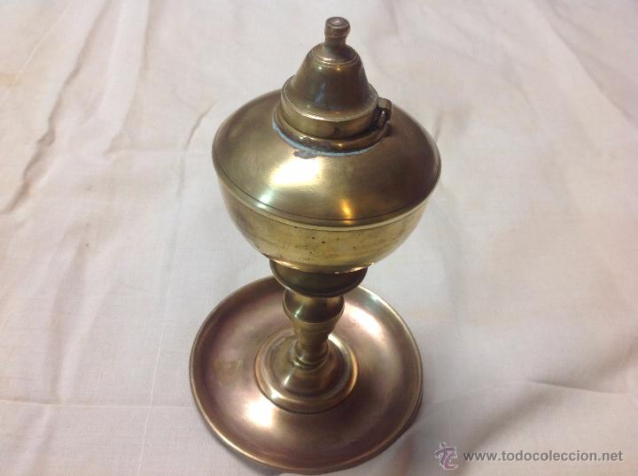 Antig&uuml;edades: candil velon llumeta de bronce - Foto 2
