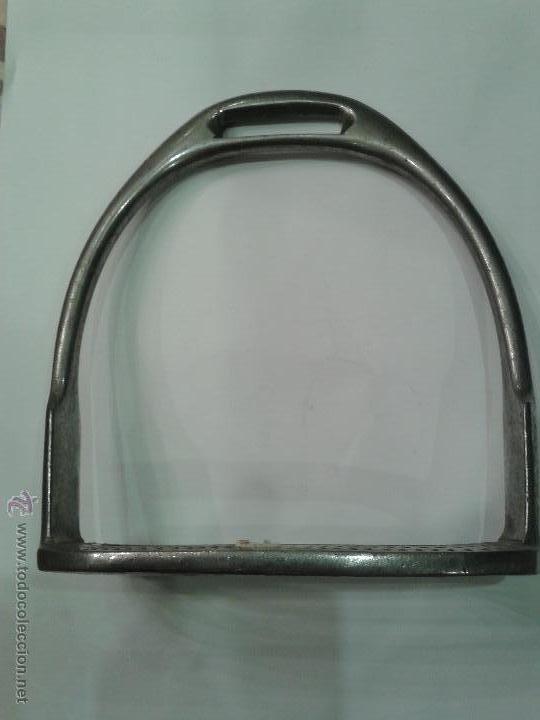 Antig&uuml;edades: ANTIGUO ESTRIBO de acero MARCA ECLENTINE - Foto 1