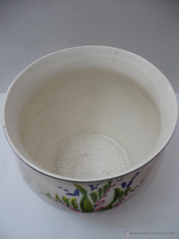 Antig&uuml;edades: MACETERO DE CERAMICA CON DIBUJO. - Foto 3