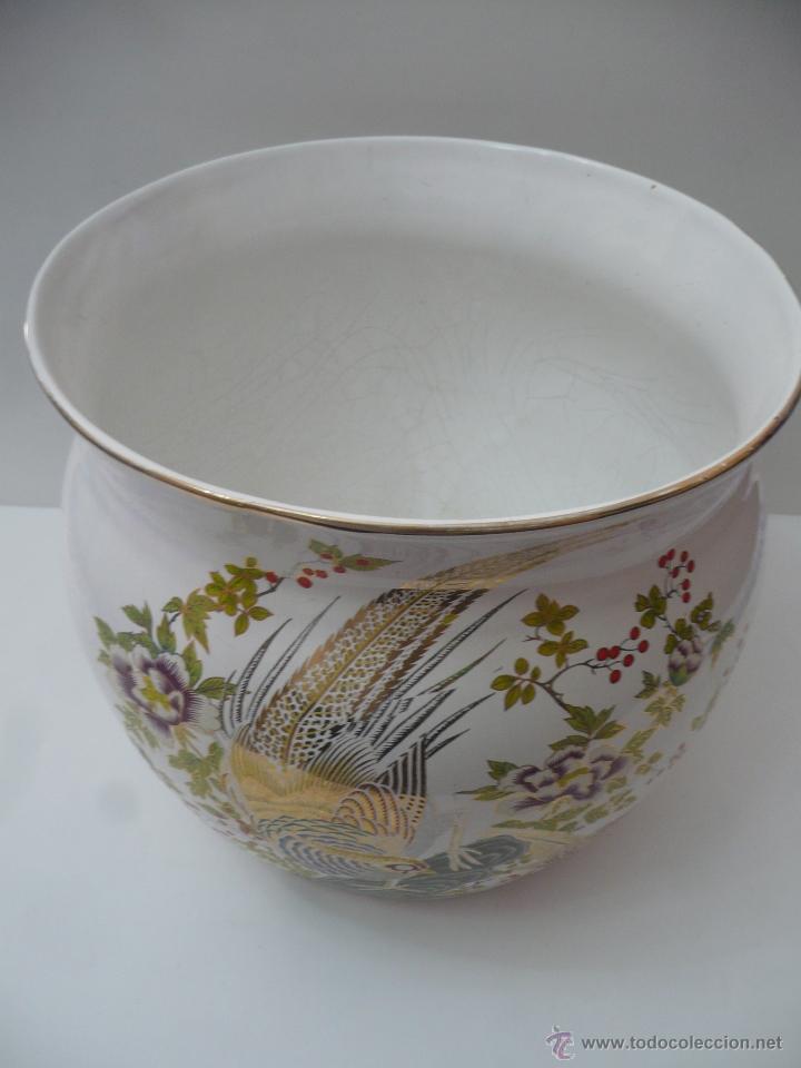 Antig&uuml;edades: MACETERO DE CERAMICA CON DIBUJO DE FAISAN. - Foto 7