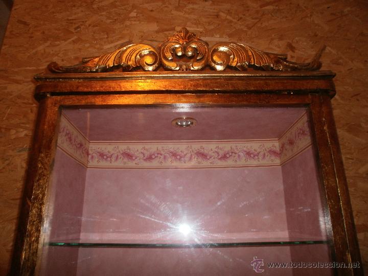 Antig&uuml;edades: VITRINA ESTILO LUIS XV ESTILO IMPERIO AL PAN DE ORO - Foto 5