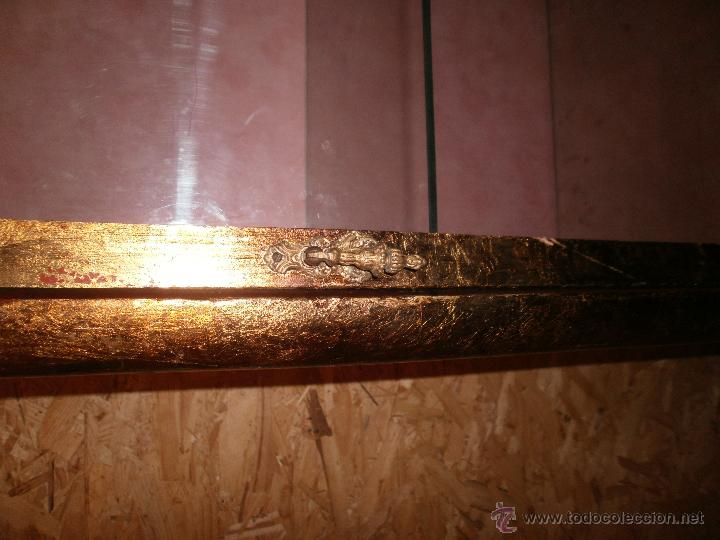 Antig&uuml;edades: VITRINA ESTILO LUIS XV ESTILO IMPERIO AL PAN DE ORO - Foto 9