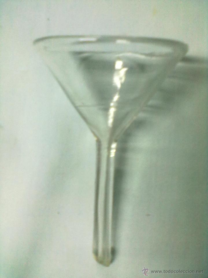 Antig&uuml;edades: EMBUDO CRISTAL - Foto 1