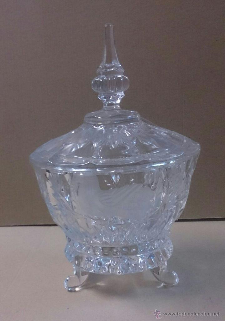 Antig&uuml;edades: Bombonera de cristal - Foto 1
