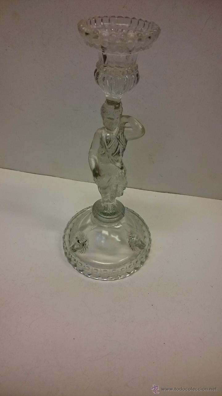 Antig&uuml;edades: CANDELABRO  DE CRISTALCON FIGURA - Foto 1