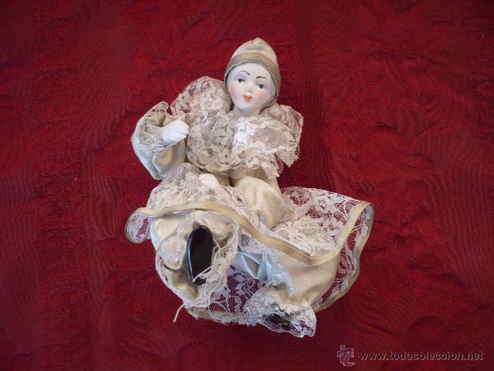Antig&uuml;edades: Arlequin de porclana - Foto 1