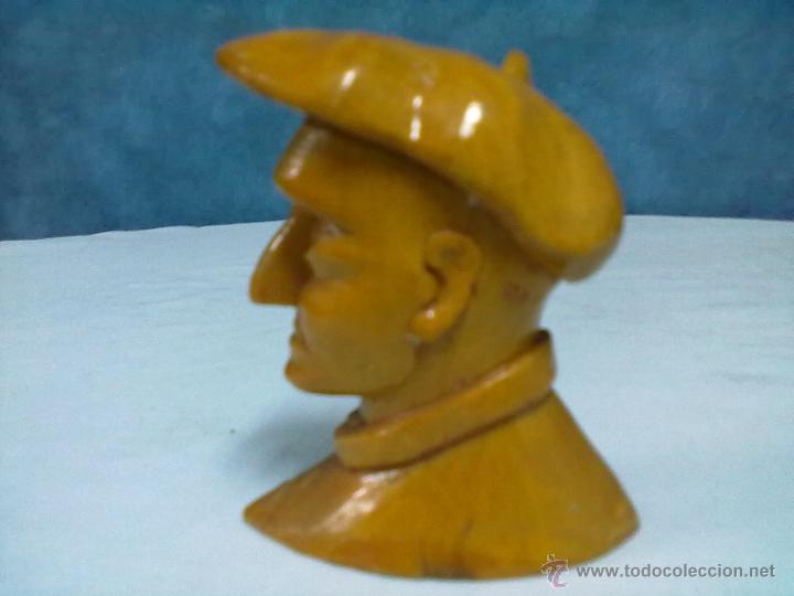 Antiguidades: PU&Ntilde;O VARON CON BOINA CABEZA ALDEANO TALLADA BOJ