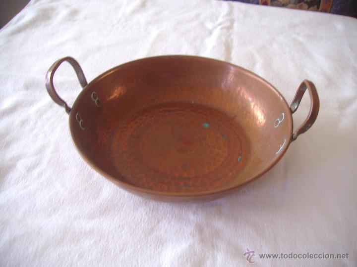 Antig&uuml;edades: ANTIGUO POTE . RECIPIENTE DE COBRE