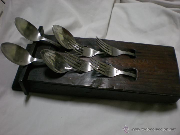 Antig&uuml;edades: ANTIGUO SOPORTE DE MADERA PARA CUBIERTOS - Foto 2