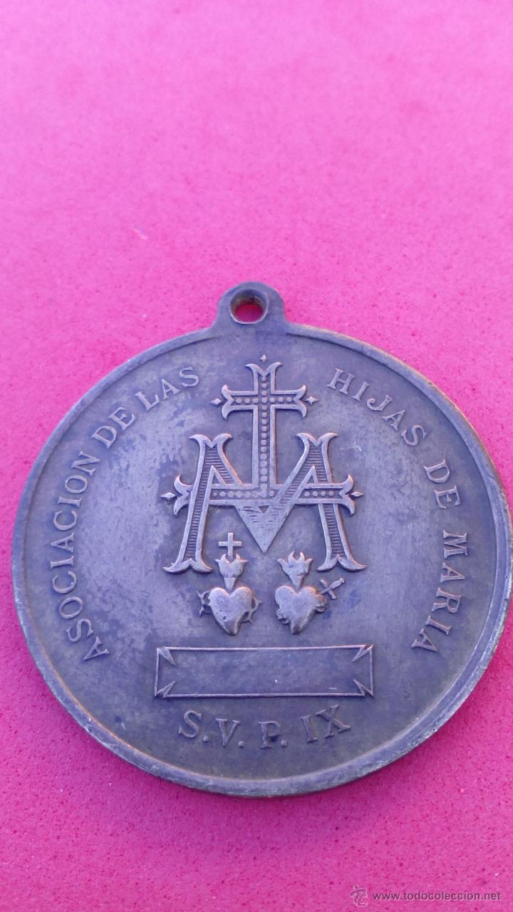 Antig&uuml;edades: MEDALLA RELIGIOSA HIJAS DE MARIA - Foto 2