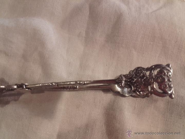 Antig&uuml;edades: pinza plata azucar - Foto 3