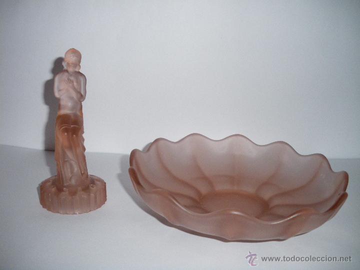Antig&uuml;edades: Centro de mesa art deco en cristal rosa - Foto 2