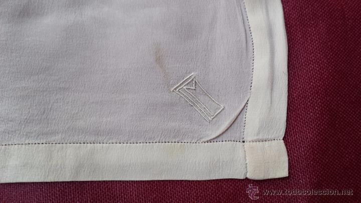 Antig&uuml;edades: antiguo pa&ntilde;uelo de mujer. - Foto 2