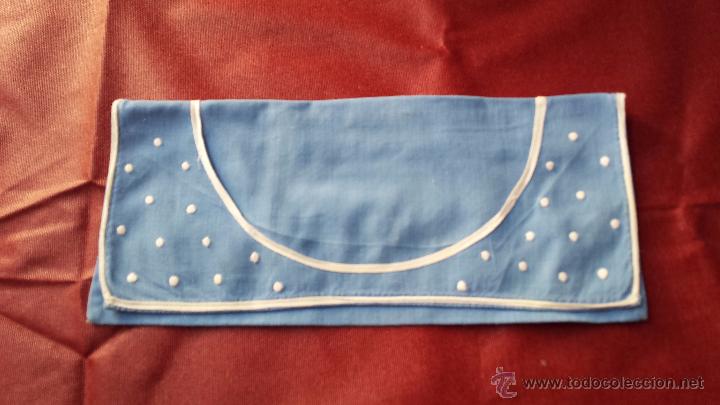 Antiques: antigua bolsa para peines