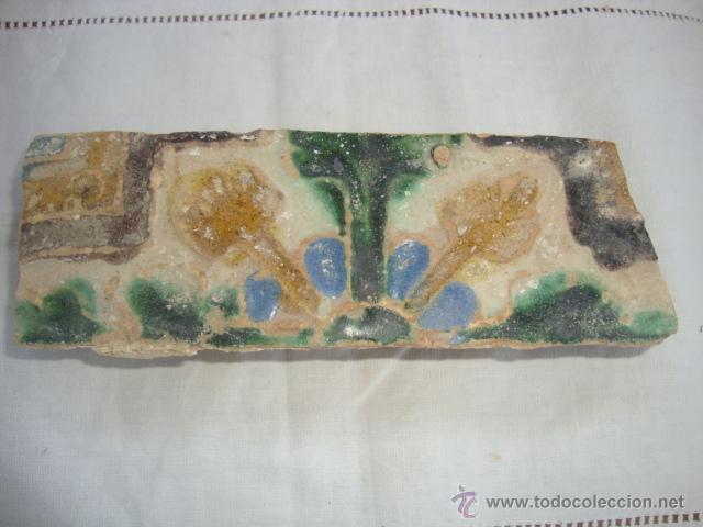 Antig&uuml;edades: Azulejo siglo XVI (Triana) - Foto 1