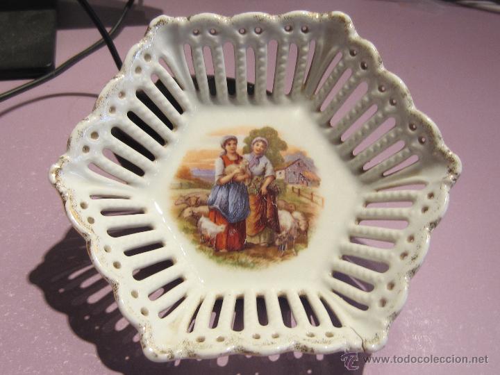 Antig&uuml;edades: centro porcelana - Foto 1