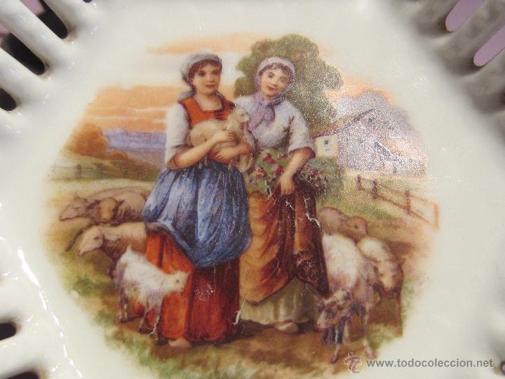 Antig&uuml;edades: centro porcelana - Foto 2