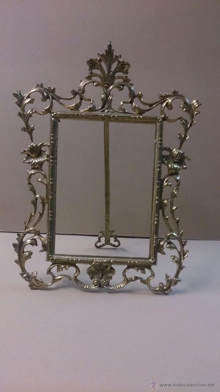 Antig&uuml;edades: Marco de sobremesa en bronce - Foto 1