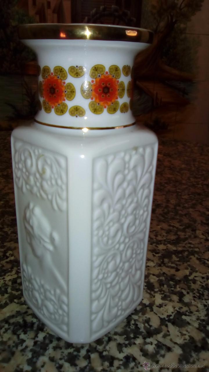 Antig&uuml;edades: FLORERO DE PORCELANA MARCA SANGO - Foto 3