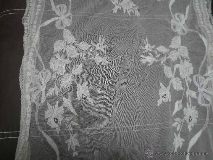 Antig&uuml;edades: Mantilla antigua - Foto 10
