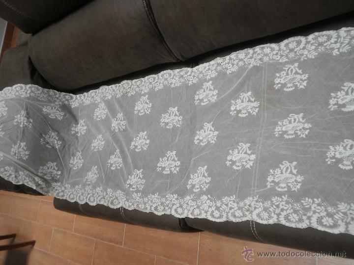 Antig&uuml;edades: Mantilla . - Foto 2