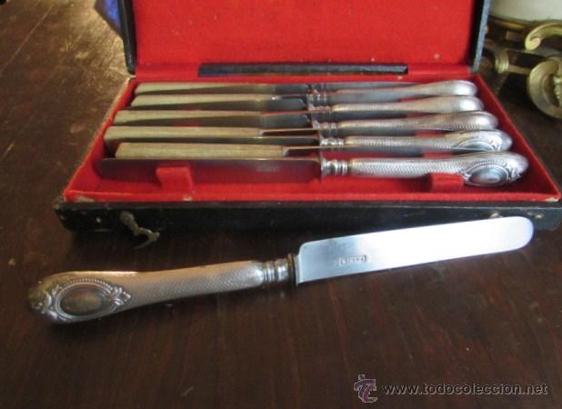Antig&uuml;edades: JUEGO DE 5 CUCHILLOS CON MANGO DE MADERA Y 6 DE PLATA - Foto 2