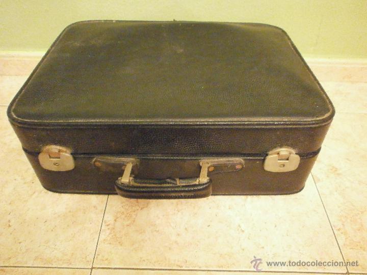 Antig&uuml;edades: ANTIGUA MALETA - Foto 1