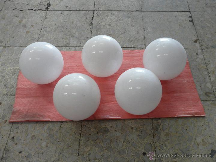 Antig&uuml;edades: GLOBOS DE CRISTAL - Foto 1
