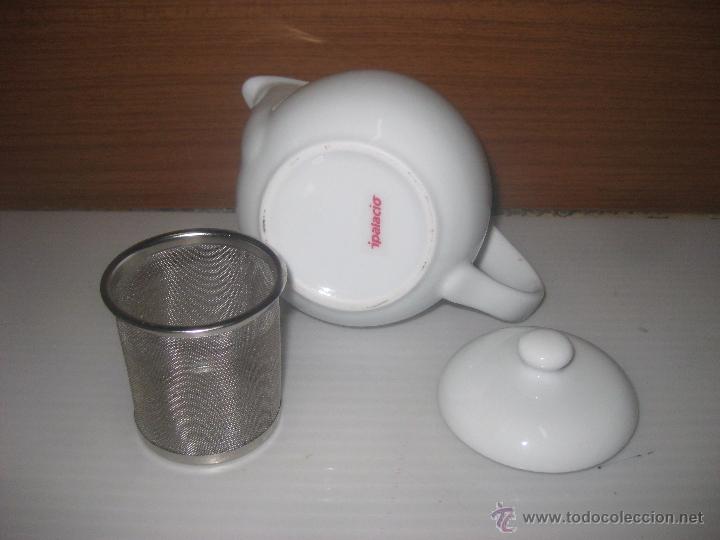 Antig&uuml;edades: Tetera cer&aacute;mica blanca. - Foto 2