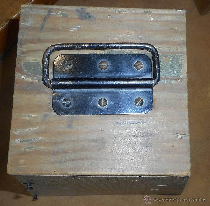 Antig&uuml;edades: Caja transportar c&aacute;liz - Foto 5