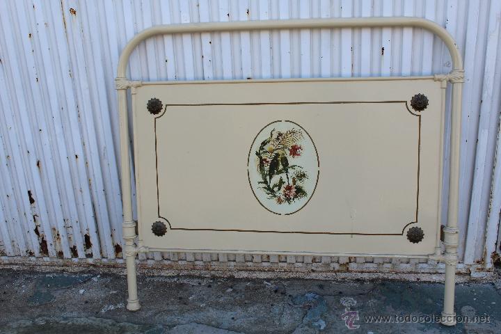 Antig&uuml;edades: CAMA DE HIERRO - Foto 2