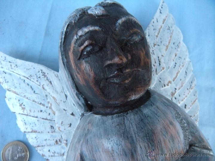 Antig&uuml;edades: ANGEL TALLADO EN MADERA. - Foto 4