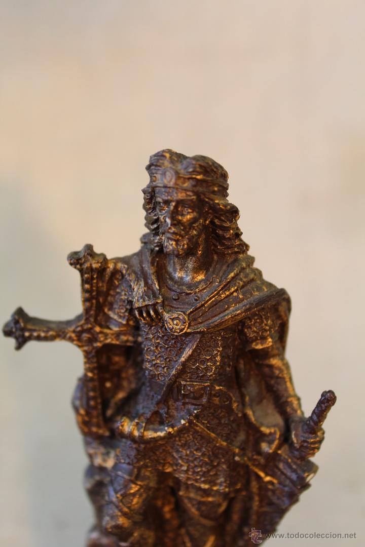 Antig&uuml;edades: REY PELAYO EN RESINA - Foto 2