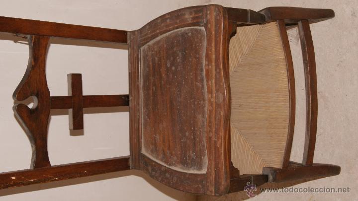 Antig&uuml;edades: Antiguo reclinatorio en madera. - Foto 2