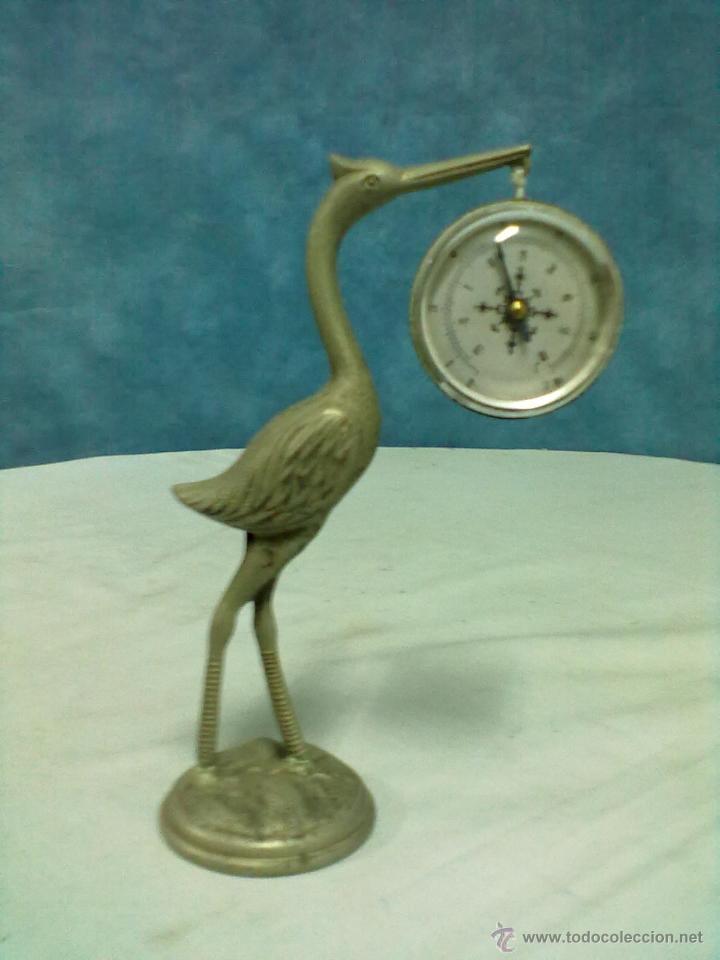 Antig&uuml;edades: FIGURA PAJARO AVE CON TERMOMETRO EN EL PICO - Foto 1