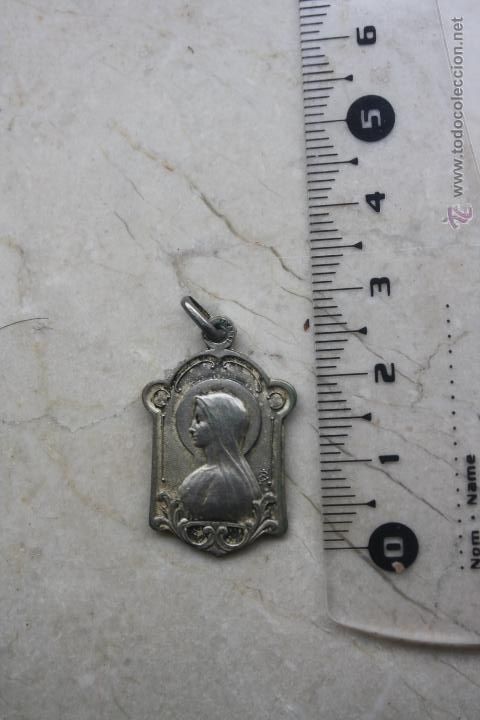 Antig&uuml;edades: Medalla religiosa. - Foto 1