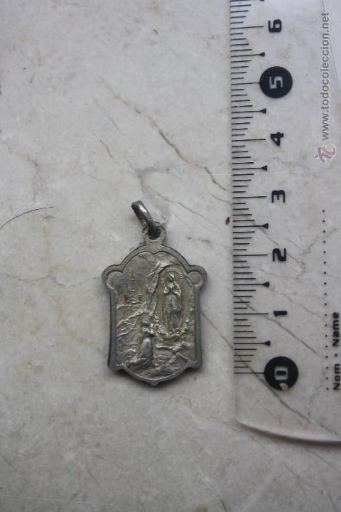 Antig&uuml;edades: Medalla religiosa. - Foto 2